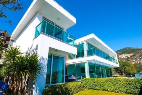 3+1 Villa  in Alanya, Antalya, Turkey No. 229322