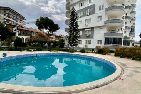 Lägenhet  i Tosmur, Alanya, Antalya, Turkiet Nr. 215846