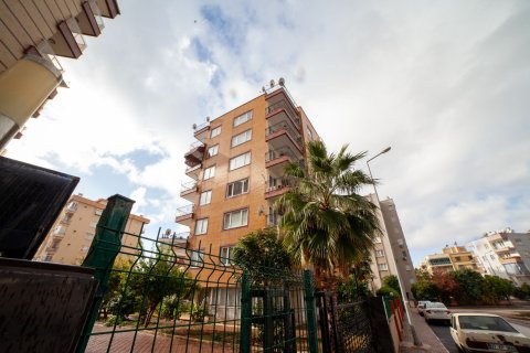 3+1 Apartment  in Antalya, Turkey No. 231532