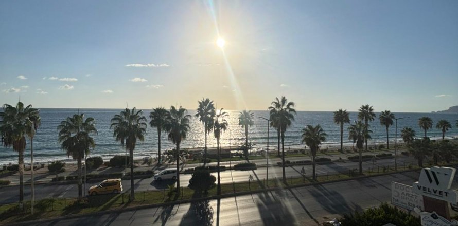 Daire  1+1  Mahmutlar, Antalya, Türkiye №218242