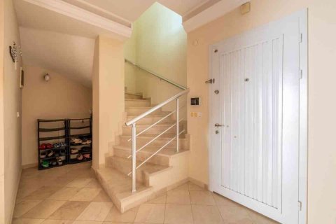 آپارتمان در  Mahmutlar ، ترکیه 3 خوابه ، 205 متر مربع.  شماره 218246 - 8