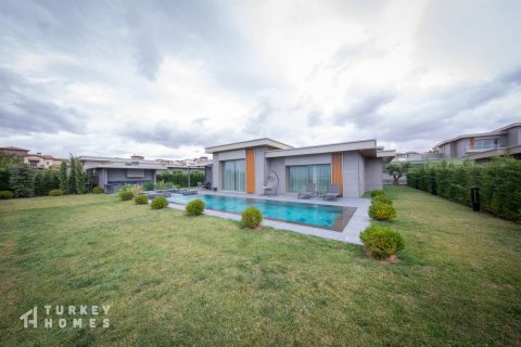 Villa 5+1 İstanbul, Türkiye №233924 - 4