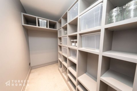 Villa 5+1 İstanbul, Türkiye №233924 - 16