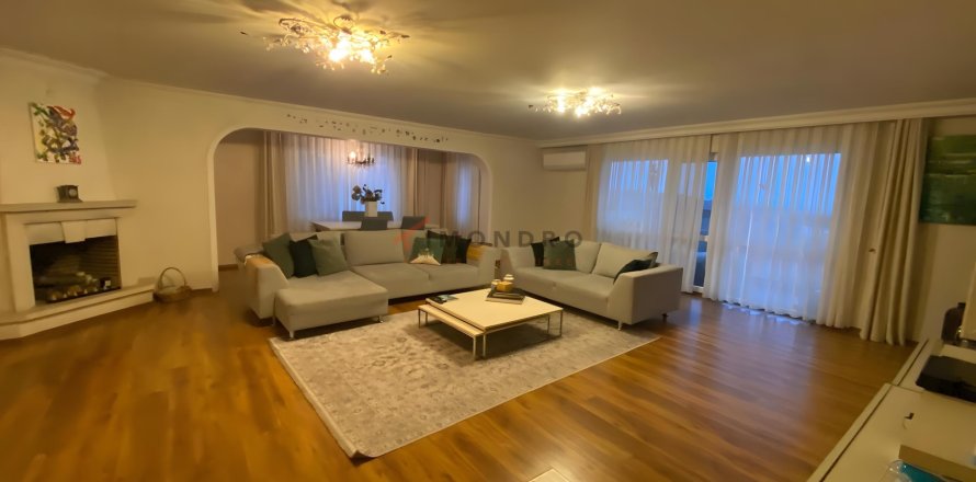 6+1 Wohnung  in Sariyer, Istanbul, Türkei Nr. 221676