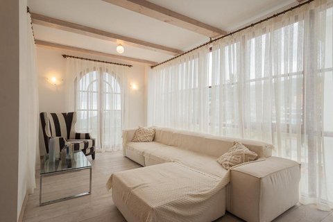 Аренда виллы  в Аланье, Анталье, Турция 5+1, 390м2, №216452 – фото 27