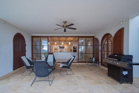 Аренда виллы  в Аланье, Анталье, Турция 5+1, 390м2, №216452 – фото 25