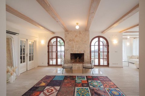 Аренда виллы  в Аланье, Анталье, Турция 5+1, 390м2, №216452 – фото 15