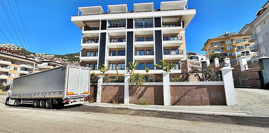 3+1 Apartment  in Alanya, Antalya, Turkey No. 223289