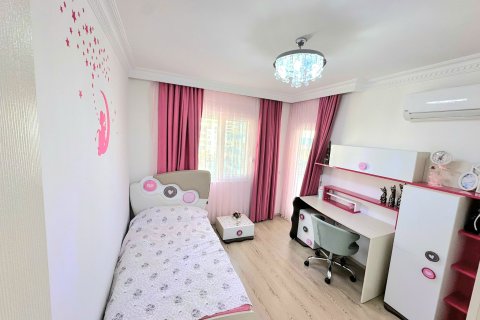 5+1 Wohnung  in Mahmutlar, Antalya, Türkei Nr. 220003 - 18