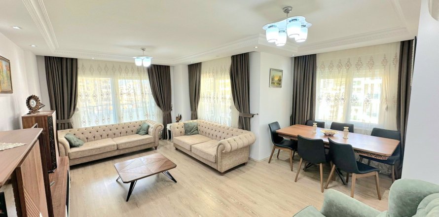 5+1 Wohnung  in Mahmutlar, Antalya, Türkei Nr. 220003