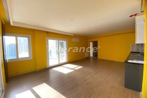 3+1 Wohnung  in Mersin, Türkei Nr. 219999 - 6