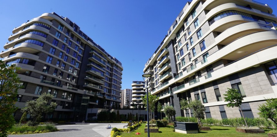 1+1 Leilighet  i Istanbul, Tyrkia Nr. 232150