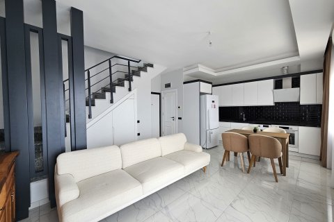 2+1 Lägenhet  i Oba, Antalya, Turkiet Nr. 218617