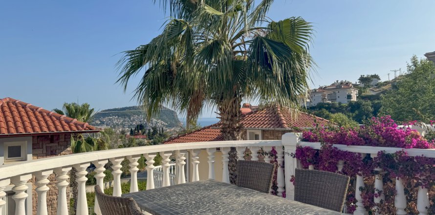 3+1 Villa  in Alanya, Antalya, Türkei Nr. 218620