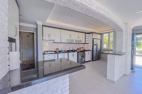 ویلا در  Incekum ، ترکیه 7 خوابه ، 350 متر مربع.  شماره 217334 - 12