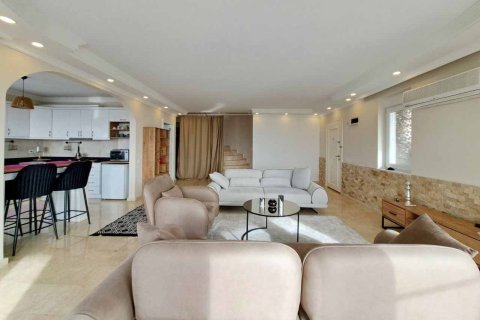 ویلا در  Alanya ، ترکیه 3 خوابه ، 200 متر مربع.  شماره 217335 - 8
