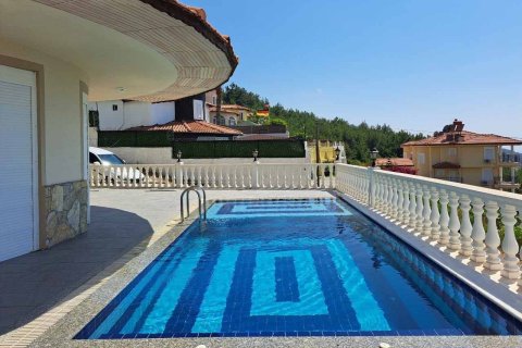 ویلا در  Alanya ، ترکیه 3 خوابه ، 200 متر مربع.  شماره 217335 - 22