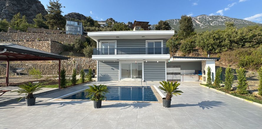 4+1 Villa  i Alanya, Antalya, Tyrkiet Nr. 217336