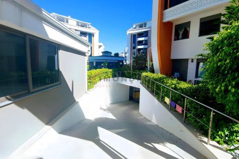 Apartment for sale in Konyaalti, Antalya, Turkey, 4 bedrooms, 220m2, No. 228856 – photo 28