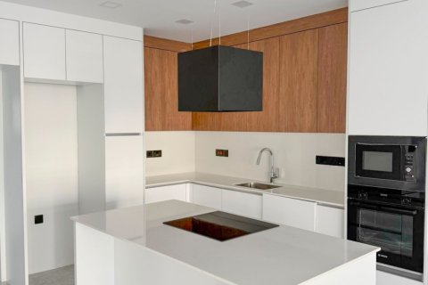 Продажа квартиры в Фамагусте, Северный Кипр 4 комн., 130м2, №228862 – фото 6