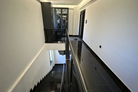 4+1 Villa  i Alanya, Antalya, Tyrkia Nr. 218490 - 21