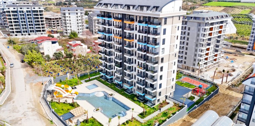 Квартира  1+1 в Аланье, Анталья, Турция №216471