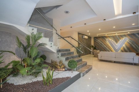 Аренда квартиры  в Аланье, Анталье, Турция 1+1, 46м2, №216471 – фото 25