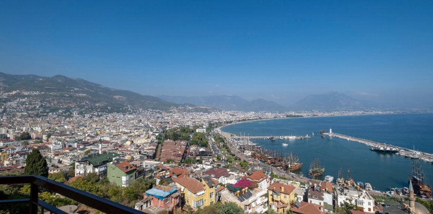 3+1 Leilighet  i Alanya, Antalya, Tyrkia Nr. 221772