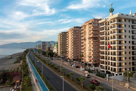 3+1 Penthäuser  in Mahmutlar, Antalya, Türkei Nr. 231946