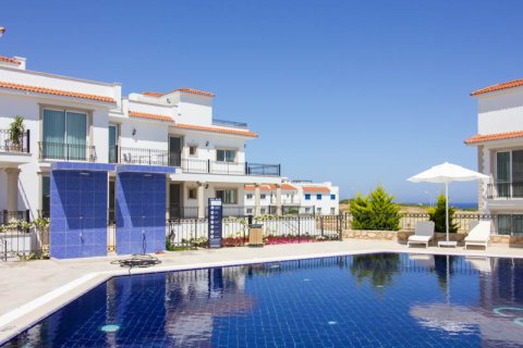 Apartment for sale  in Girne, Northern Cyprus, 2 bedrooms, 85m2, No. 211830 – photo 1