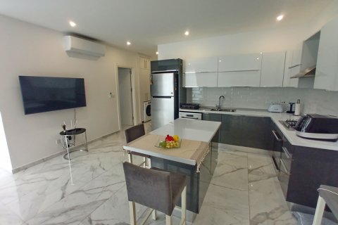 Apartment for sale  in Girne, Northern Cyprus, 2 bedrooms, 85m2, No. 211830 – photo 7