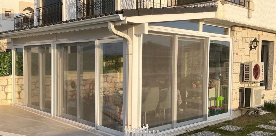 3+1 Villa in Cesme, Izmir, Türkei Nr. 232682