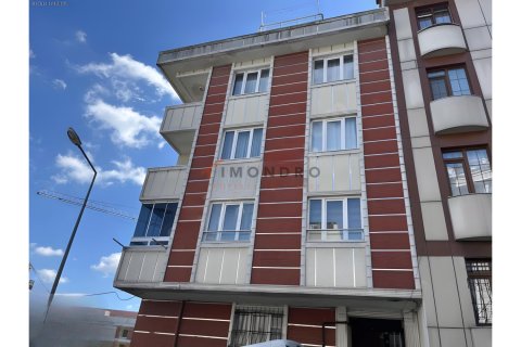 4+1 Wohnung  in Eyup, Istanbul, Türkei Nr. 222189 - 1