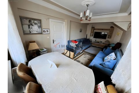 4+1 Wohnung  in Eyup, Istanbul, Türkei Nr. 222189 - 2