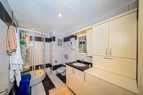 Продажа квартиры  в Аланье, Анталье, Турция 3+1, 100м2, №223773 – фото 8