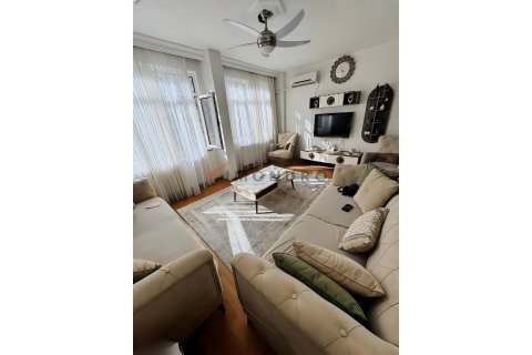 2+1 Wohnung in Fatih, Istanbul, Türkei Nr. 226468 - 3