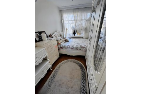 2+1 Wohnung in Fatih, Istanbul, Türkei Nr. 226468 - 9