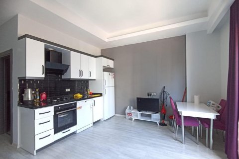 Lägenhet  i Mahmutlar, Antalya, Turkiet Nr. 226528