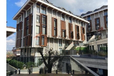 Apartment for sale in Üsküdar, Istanbul, Turkey, 4 bedrooms, 270m2, No. 215714 – photo 2