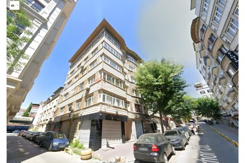 3+1 Apartment in Fatih, Istanbul, Turkey No. 215711