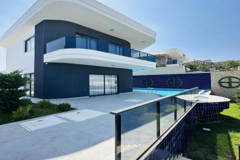 3+1 Villa  in Kargicak, Alanya, Antalya, Turkey No. 229218