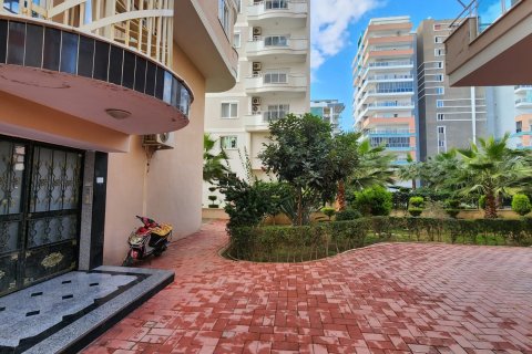 آپارتمان در  Mahmutlar ، ترکیه 3 خوابه ، 175 متر مربع.  شماره 215353 - 9