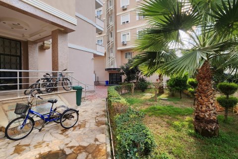 آپارتمان در  Mahmutlar ، ترکیه 3 خوابه ، 175 متر مربع.  شماره 215353 - 21