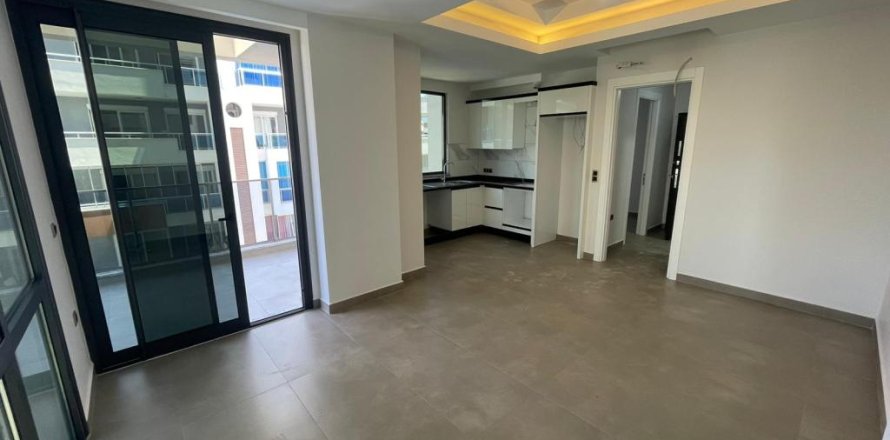 Apartment  in Mahmutlar, Antalya, Turkey No. 215347