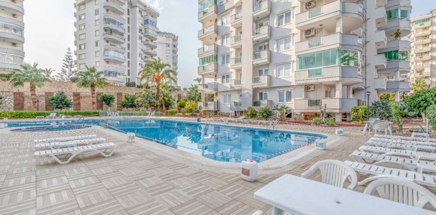 2+1 Lägenhet  i Cikcilli, Antalya, Turkiet Nr. 216232