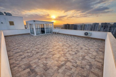 2+1 Takleilighet  i Long Beach, Iskele,  Nr. 216236 - 14