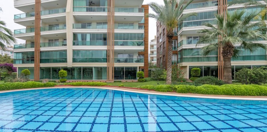 Daire   Oba, Antalya, Türkiye №216237