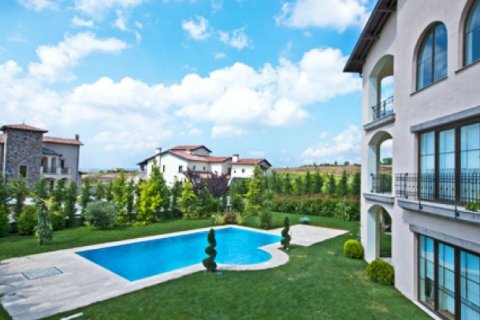5+1 Villa i Bueyuekcekmece, istanbul, Turkiet Nr. 228997