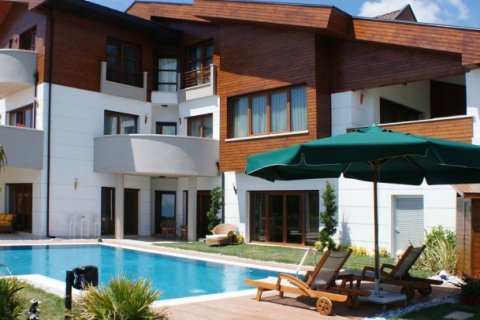 6+1 Villa i Bueyuekcekmece, istanbul, Turkiet Nr. 228996