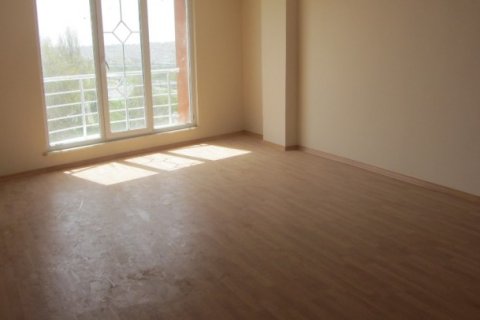 2+1 Lägenhet  i Bayrampasa, Istanbul, istanbul, Turkiet Nr. 228998 - 3